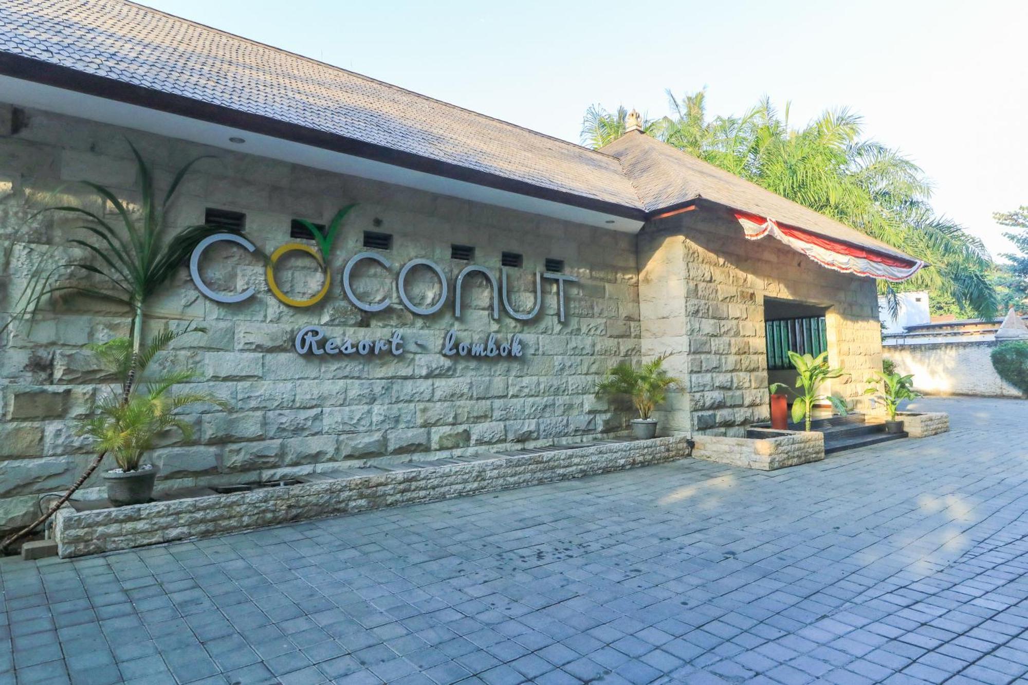 Coconut Boutique Resort Senggigi Exterior photo